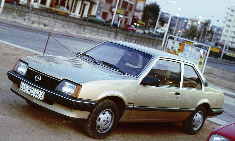 Opel Ascona C