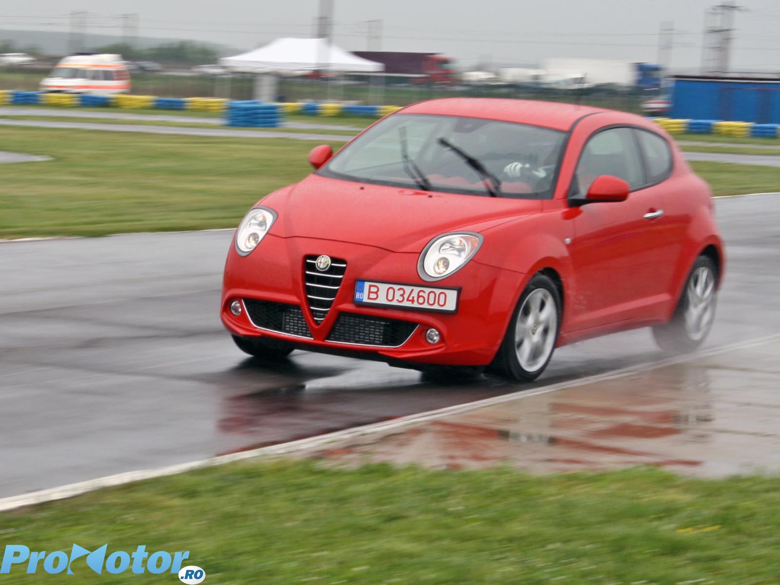 Alfa Romeo MiTo beneficiaza de Alfa DNA