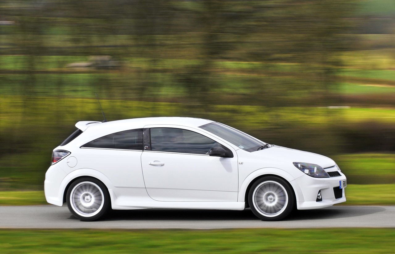 Astra VXR Nurburgring Edition