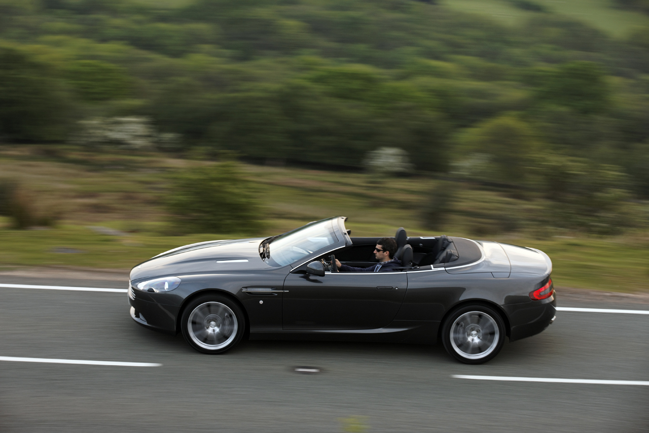 DB9 primeste suspensii adaptive