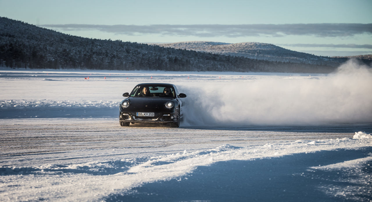 Porsche Ice Force 2013