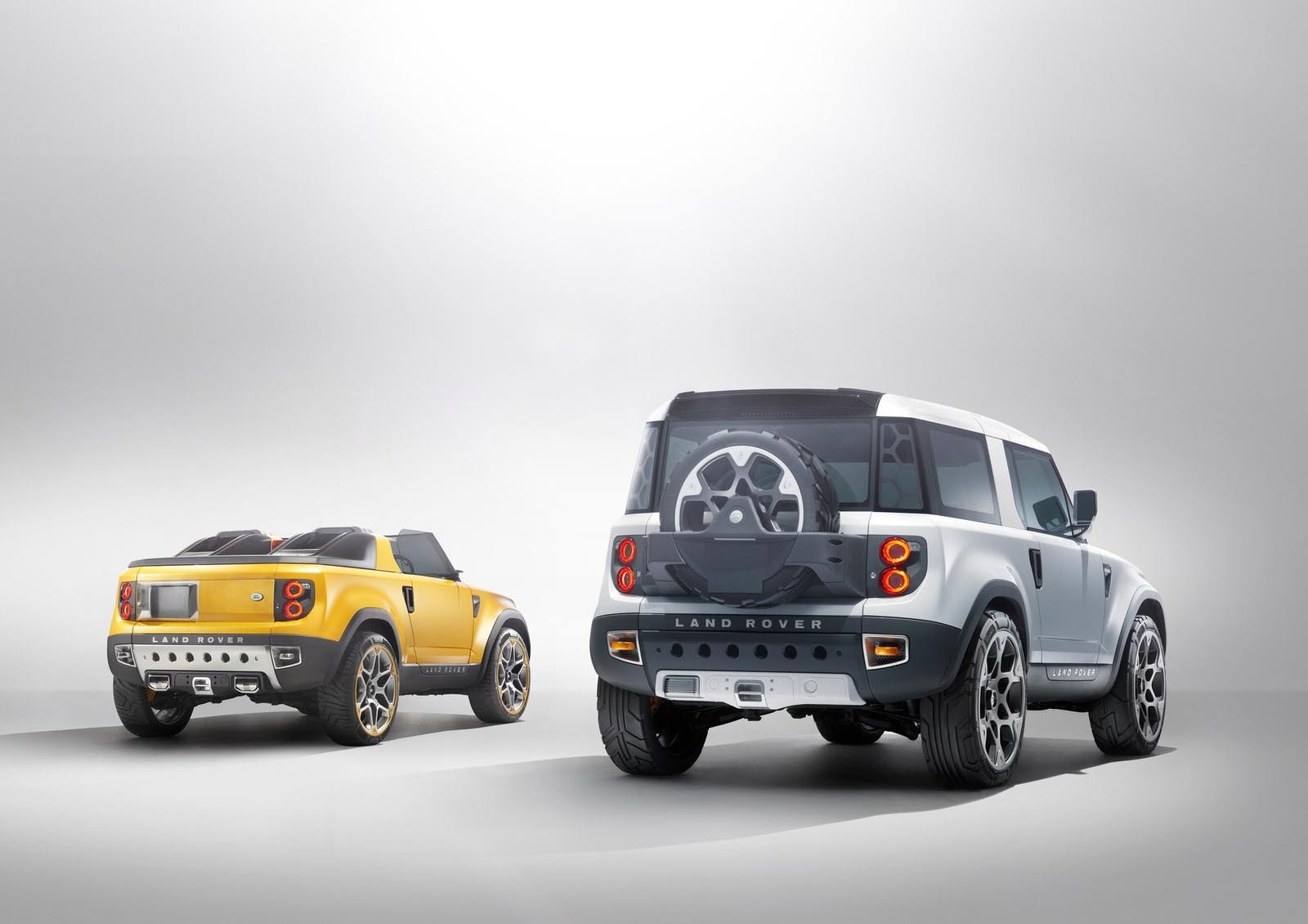 Land Rover DC100 va ajunge in productia de serie in 2015